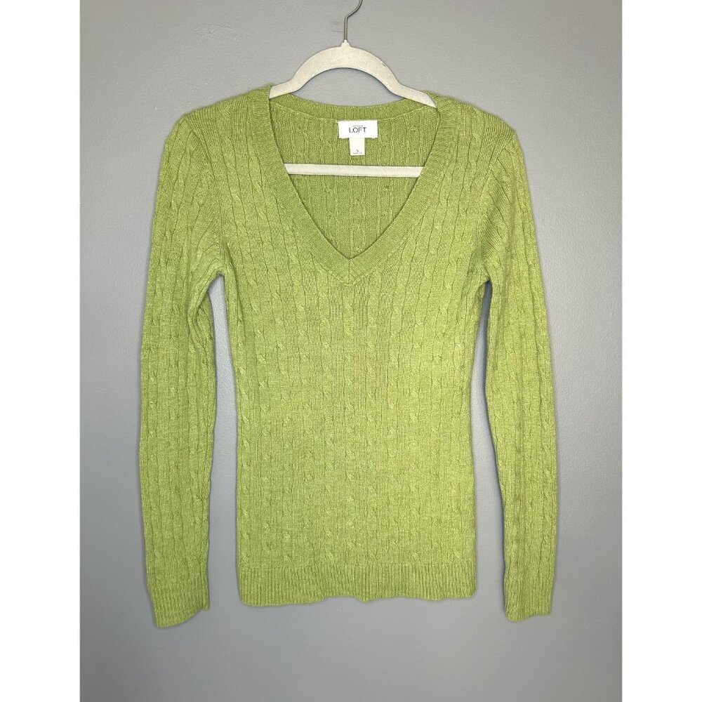 Ann Taylor Loft Sweater Womens S Green Cable Knit V Neck Soft Angora‎ Academia